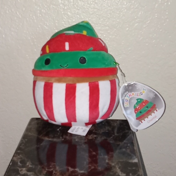 Squishmallow Chantel The Cupcake - Picture 1 of 7